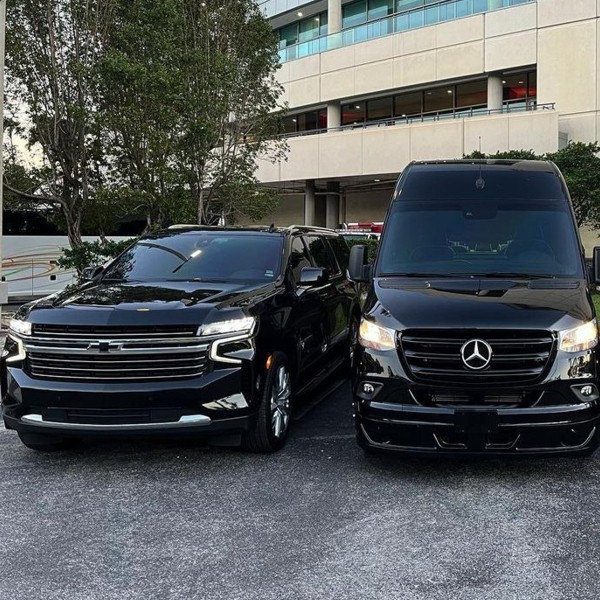 G_Mercedes-Benz Sprinter (en grupo de 3 vehículos)